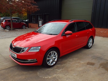 Used Skoda Octavia 2019 for sale - 76409634: Photo