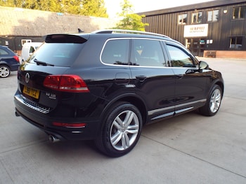 Used Volkswagen Touareg 2012 for sale - 75564019: Photo