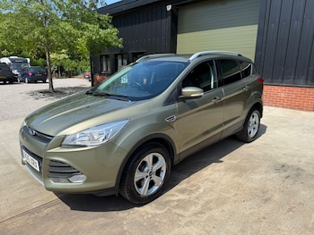 Used Ford Kuga 2015 for sale - 78740841: Photo