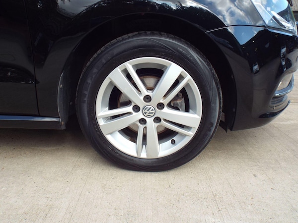 Used Volkswagen Polo 2017 for sale - 76122104: Photo 38