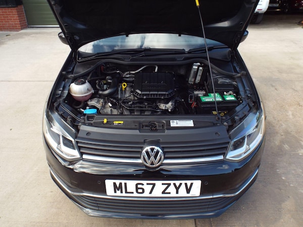 Used Volkswagen Polo 2017 for sale - 76122104: Photo 41