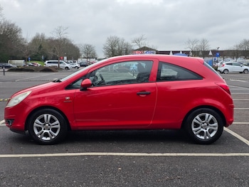 Used Vauxhall Corsa 2010 for sale - 77256613: Photo