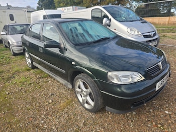 Vauxhall - Astra