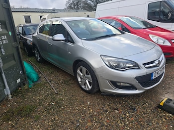 Used Vauxhall Astra 2013 for sale - 77310322: Photo