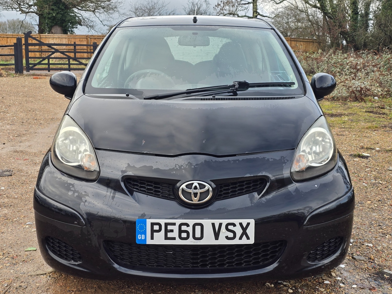 Used Toyota AYGO 2010 for sale - 77154554: Photo 2