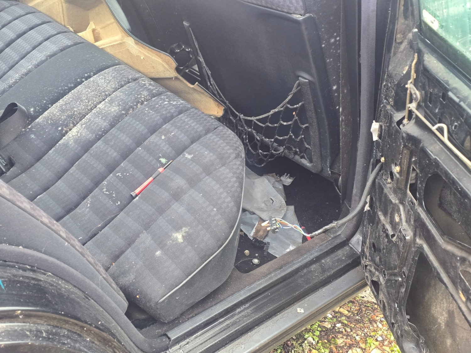 Used Mercedes-Benz 190 1992 for sale - 77310350: Photo 11