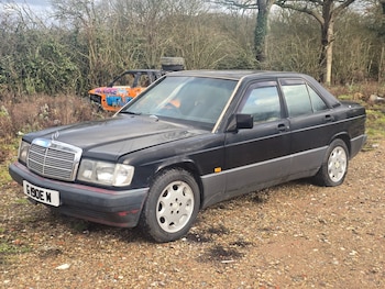 Used Mercedes-Benz 190 1992 for sale - 77310350: Photo