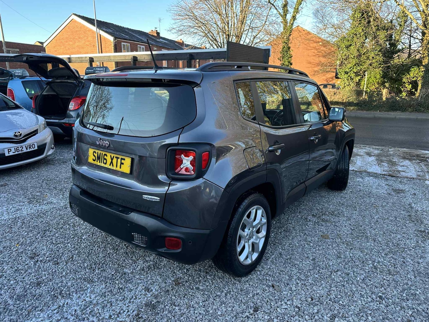 Used Jeep Renegade 2016 for sale - 77124187: Photo 2