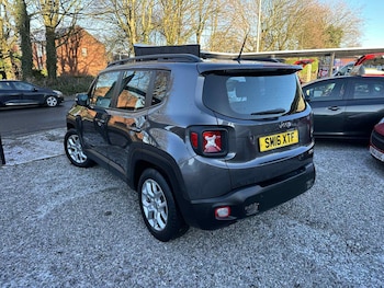 Used Jeep Renegade 2016 for sale - 77124187: Photo