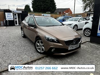 Used Volvo V40 2013 for sale - 79649684: Photo