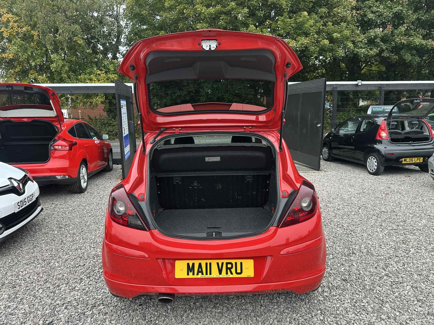 Used Vauxhall Corsa 2011 for sale - 76102742: Photo 10