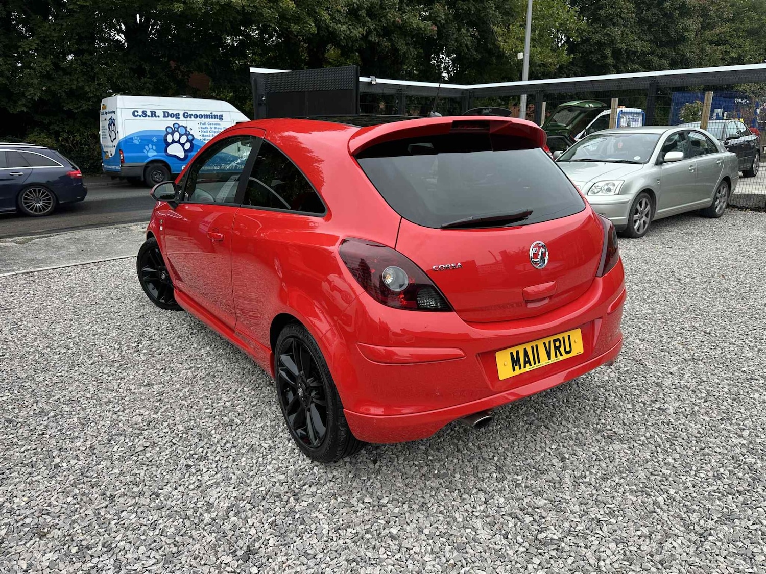 Used Vauxhall Corsa 2011 for sale - 76102742: Photo 3
