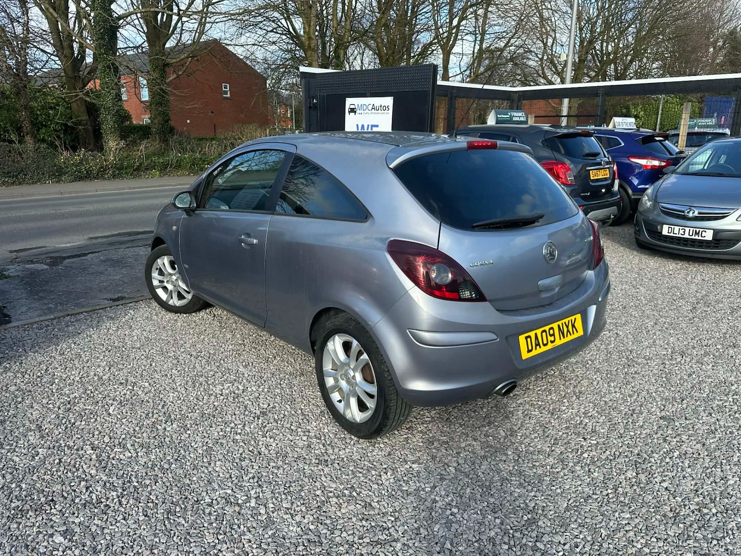 Used Vauxhall Corsa 2009 for sale - 77833555: Photo 3