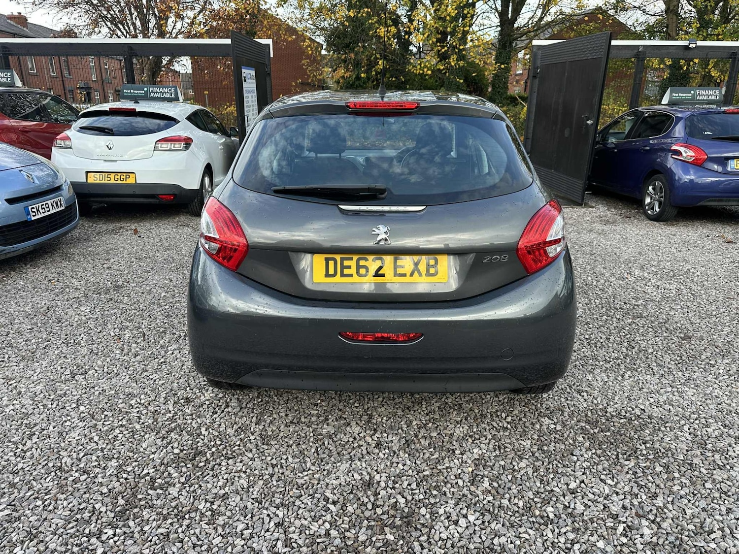 Used Peugeot 208 2012 for sale - 76477386: Photo 10