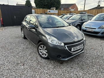 Used Peugeot 208 2012 for sale - 76477386: Photo