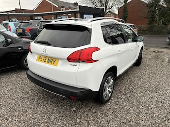 Used Peugeot 2008 2015 for sale - 77285887: Photo