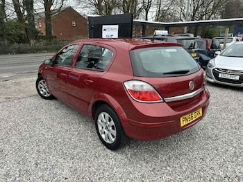 Used Vauxhall Astra 2006 for sale - 77420250: Photo