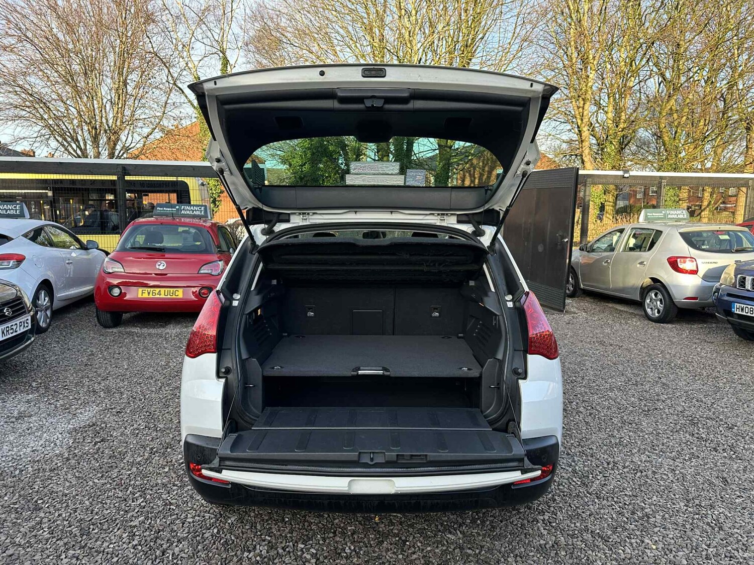 Used Peugeot 3008 2011 for sale - 76921544: Photo 8