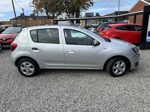 Used Dacia Sandero 2013 for sale - 76207533: Photo 9