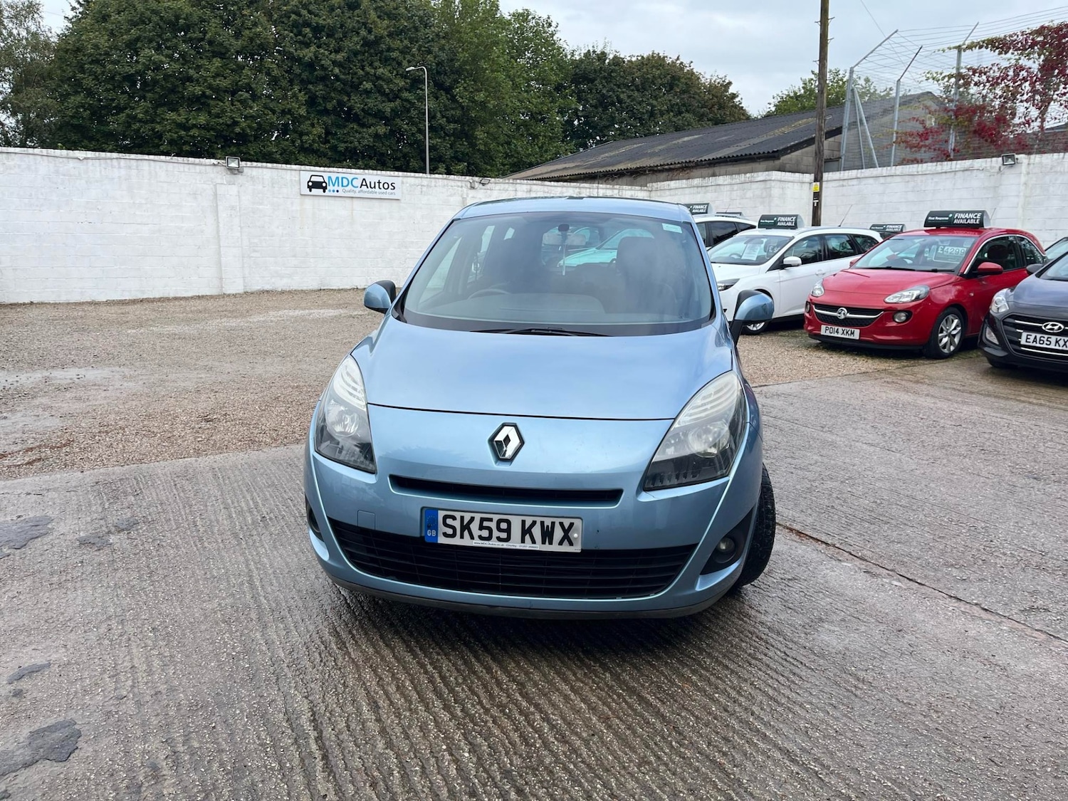 Used Renault Grand Scenic 2009 for sale - 76365196: Photo 13