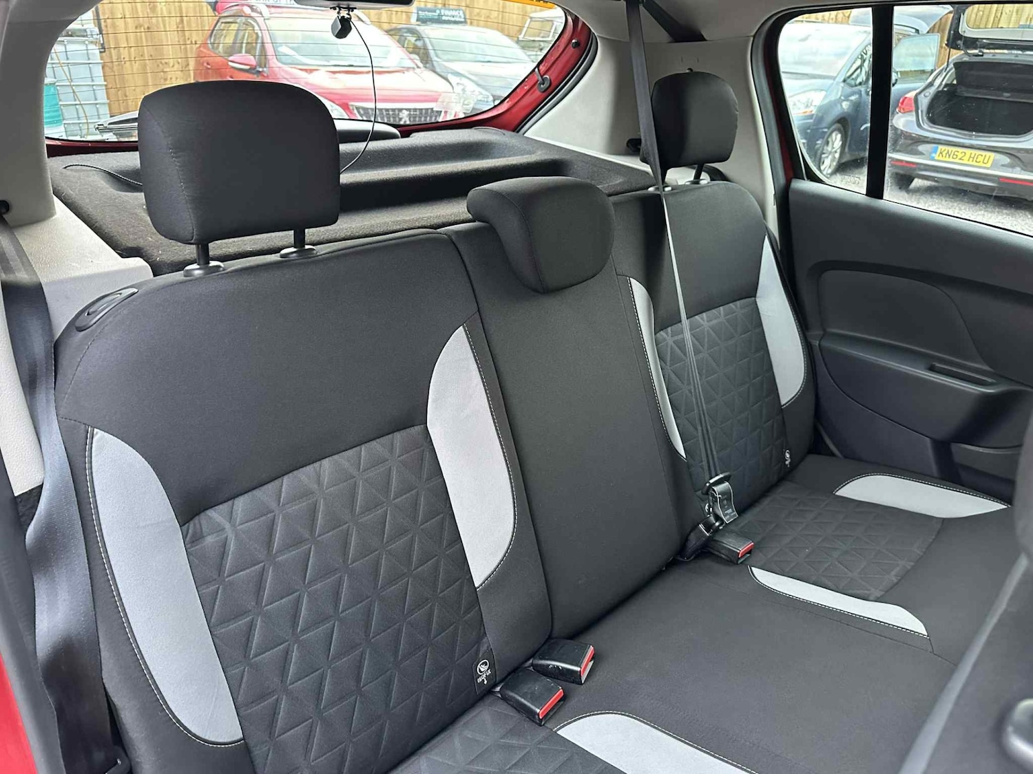 Used Dacia Sandero Stepway 2016 for sale - 76908284: Photo 6