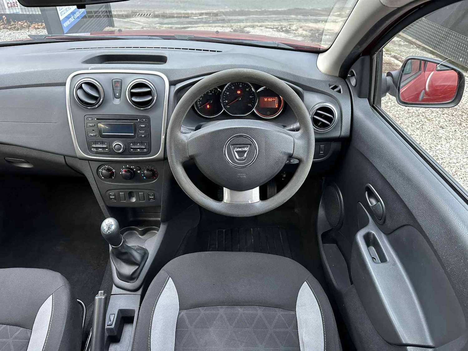 Used Dacia Sandero Stepway 2016 for sale - 76908284: Photo 7