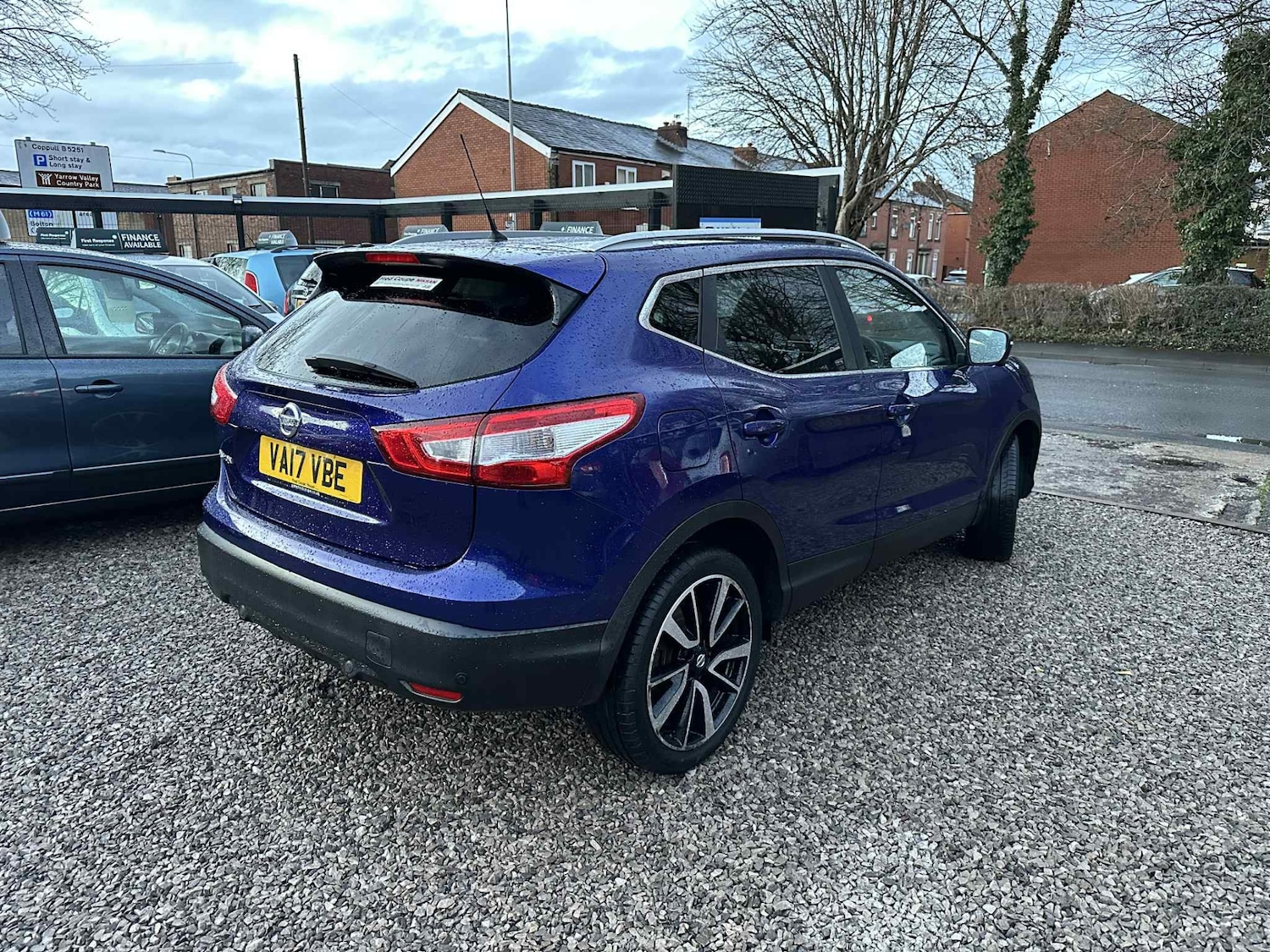 Used Nissan Qashqai 2017 for sale - 77171345: Photo 2