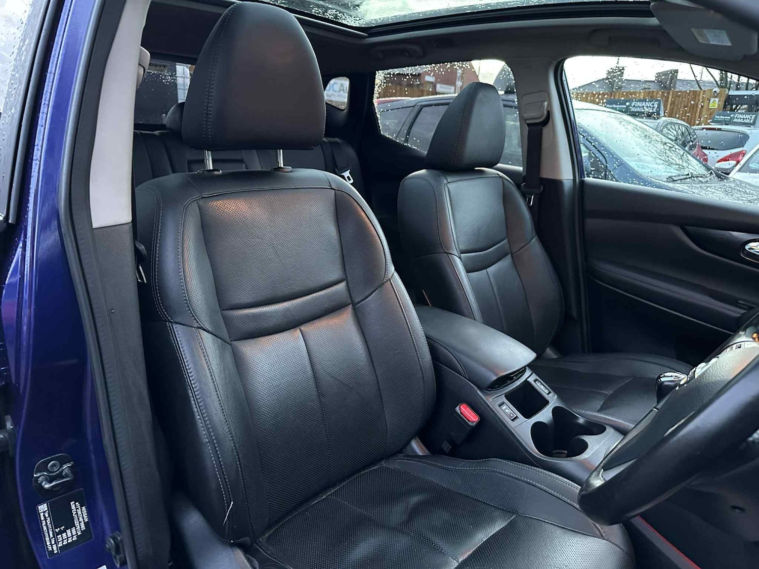 Used Nissan Qashqai 2017 for sale - 77171345: Photo 5