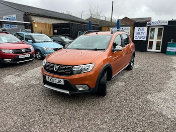Used Dacia Sandero Stepway 2017 for sale - 77687605: Photo