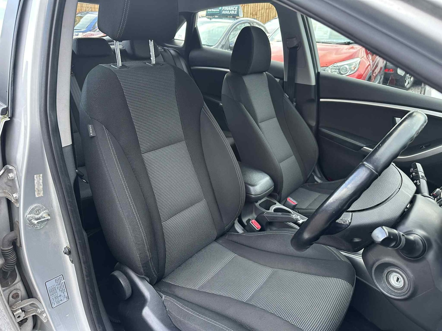 Used Hyundai i30 2013 for sale - 77198448: Photo 5