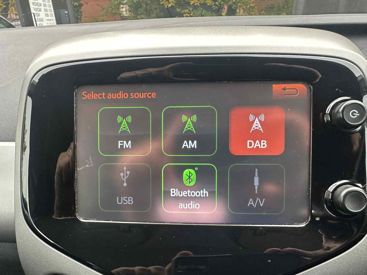 Used Toyota AYGO 2015 for sale - 76301190: Photo 10