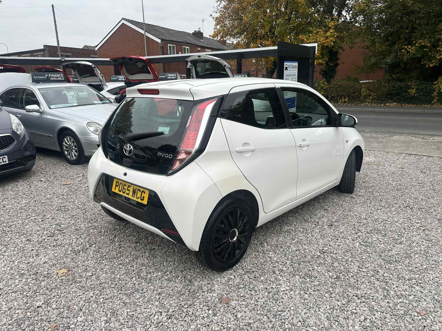 Used Toyota AYGO 2015 for sale - 76301190: Photo 2