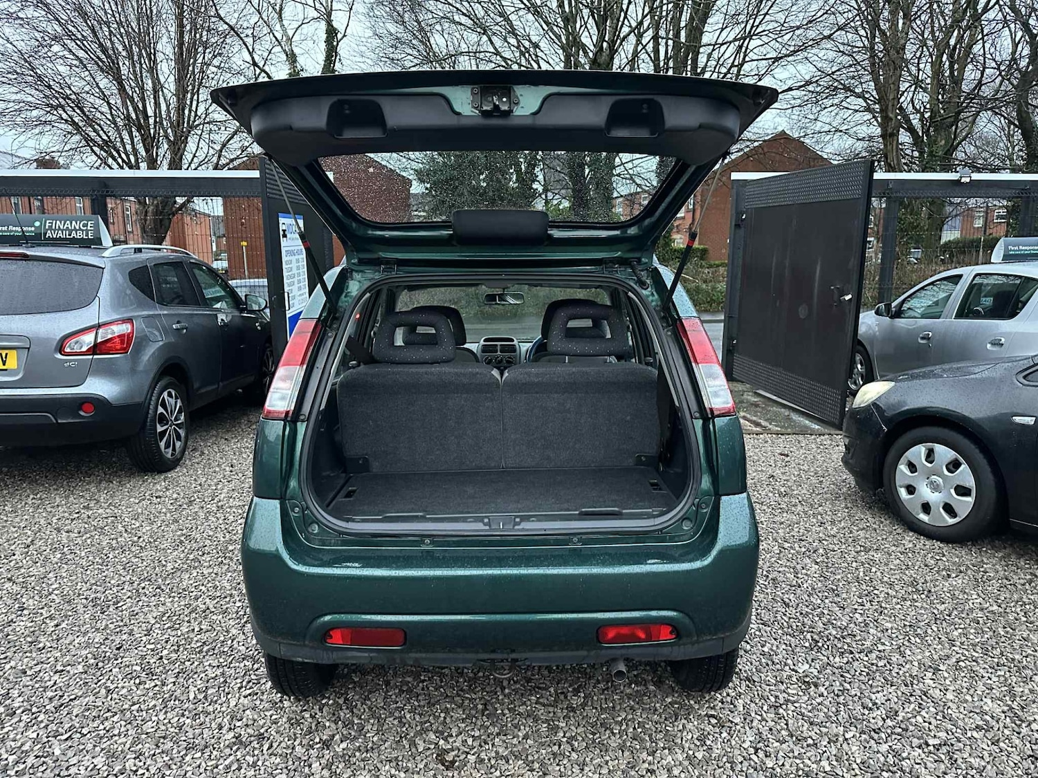 Used Suzuki Ignis 2003 for sale - 77000886: Photo 8