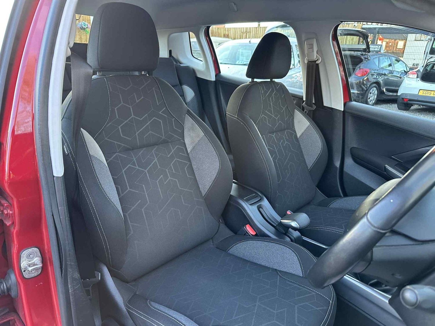 Used Peugeot 2008 2016 for sale - 76778146: Photo 5