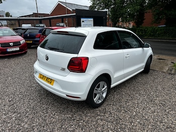 Used Volkswagen Polo 2017 for sale - 78775557: Photo