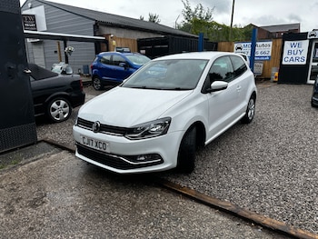 Used Volkswagen Polo 2017 for sale - 78775557: Photo