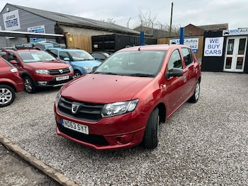 Used Dacia Sandero 2014 for sale - 77689557: Photo