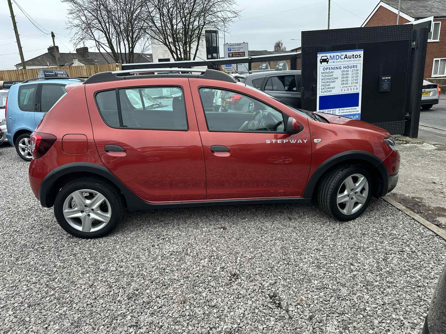 Used Dacia Sandero Stepway 2014 for sale - 77326491: Photo 10
