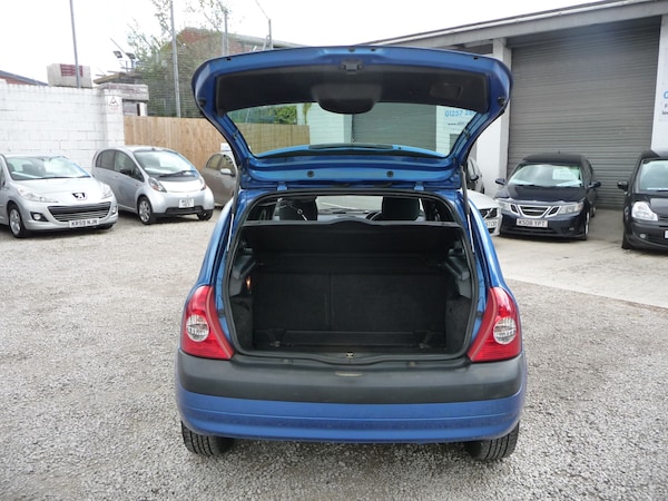 Used Renault Clio 2005 for sale - 76289166: Photo 8