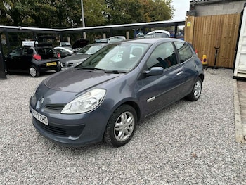 Used Renault Clio 2007 for sale - 76272777: Photo