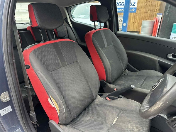 Used Renault Clio 2007 for sale - 76272777: Photo 5