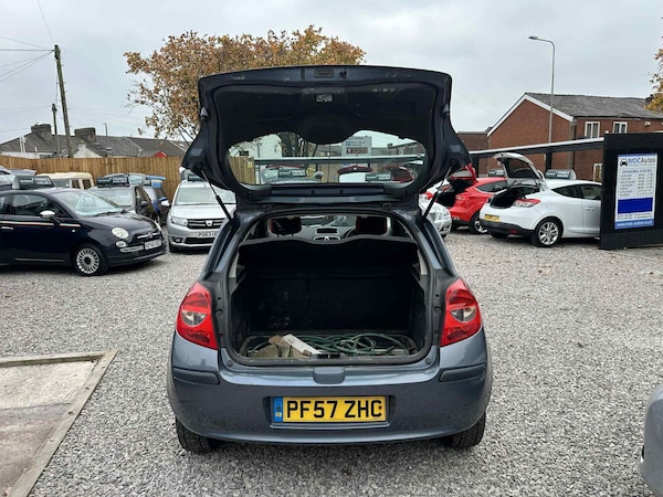 Used Renault Clio 2007 for sale - 76272777: Photo 8