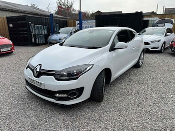 Used Renault Megane 2015 for sale - 76102238: Photo
