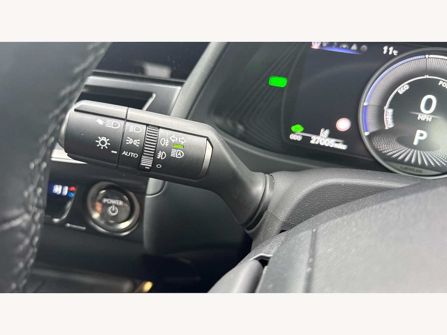 Used Lexus UX 2023 for sale - 76991233: Photo 32