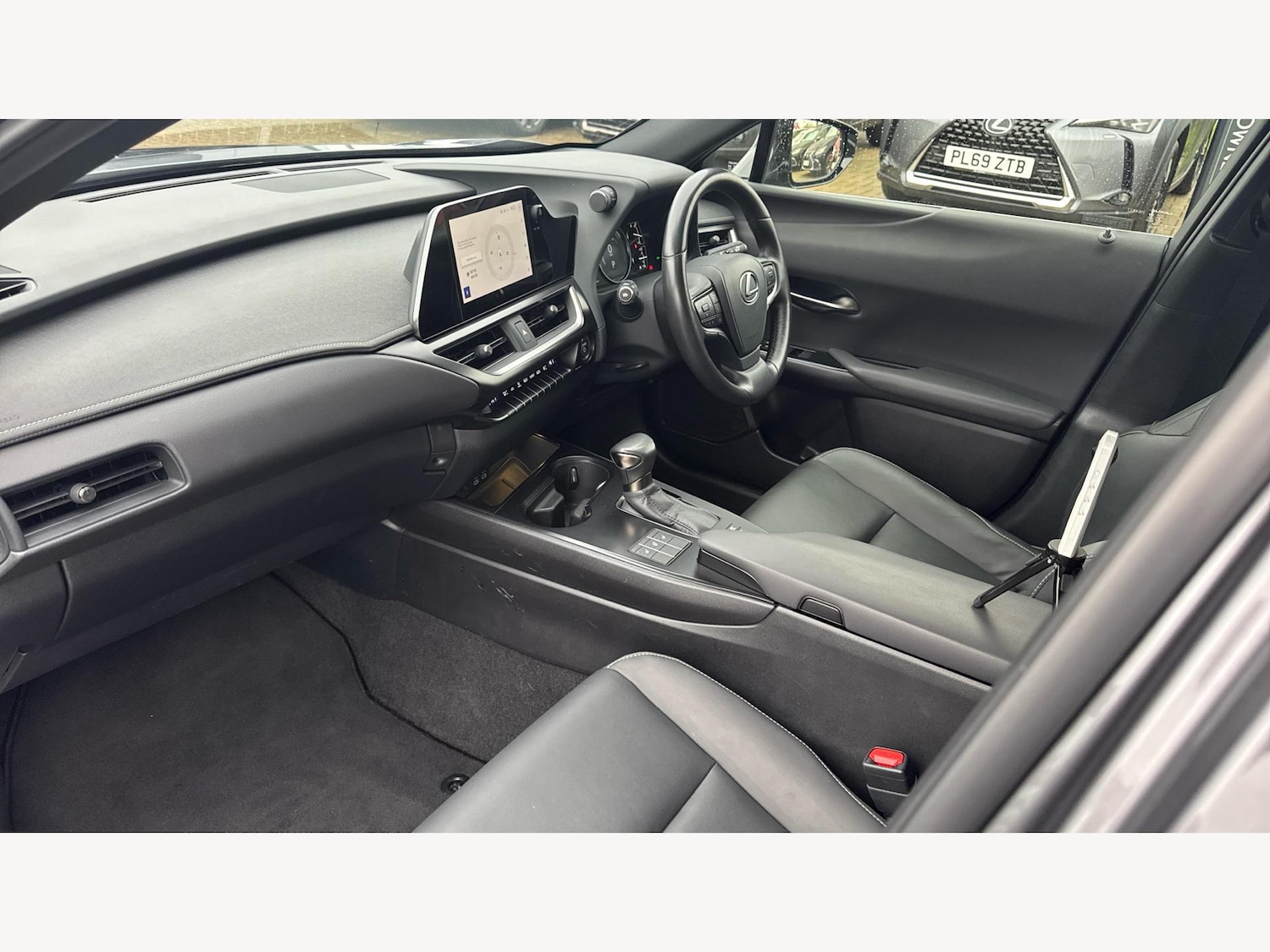 Used Lexus UX 2023 for sale - 76991233: Photo 8