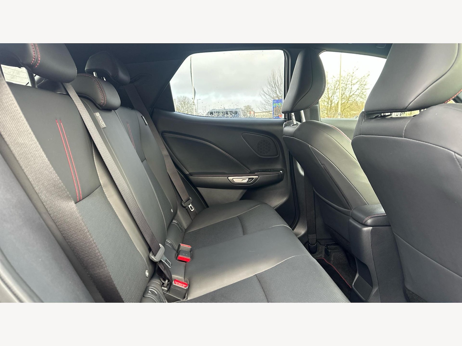 Used Lexus LBX 2025 for sale - 77484601: Photo 11