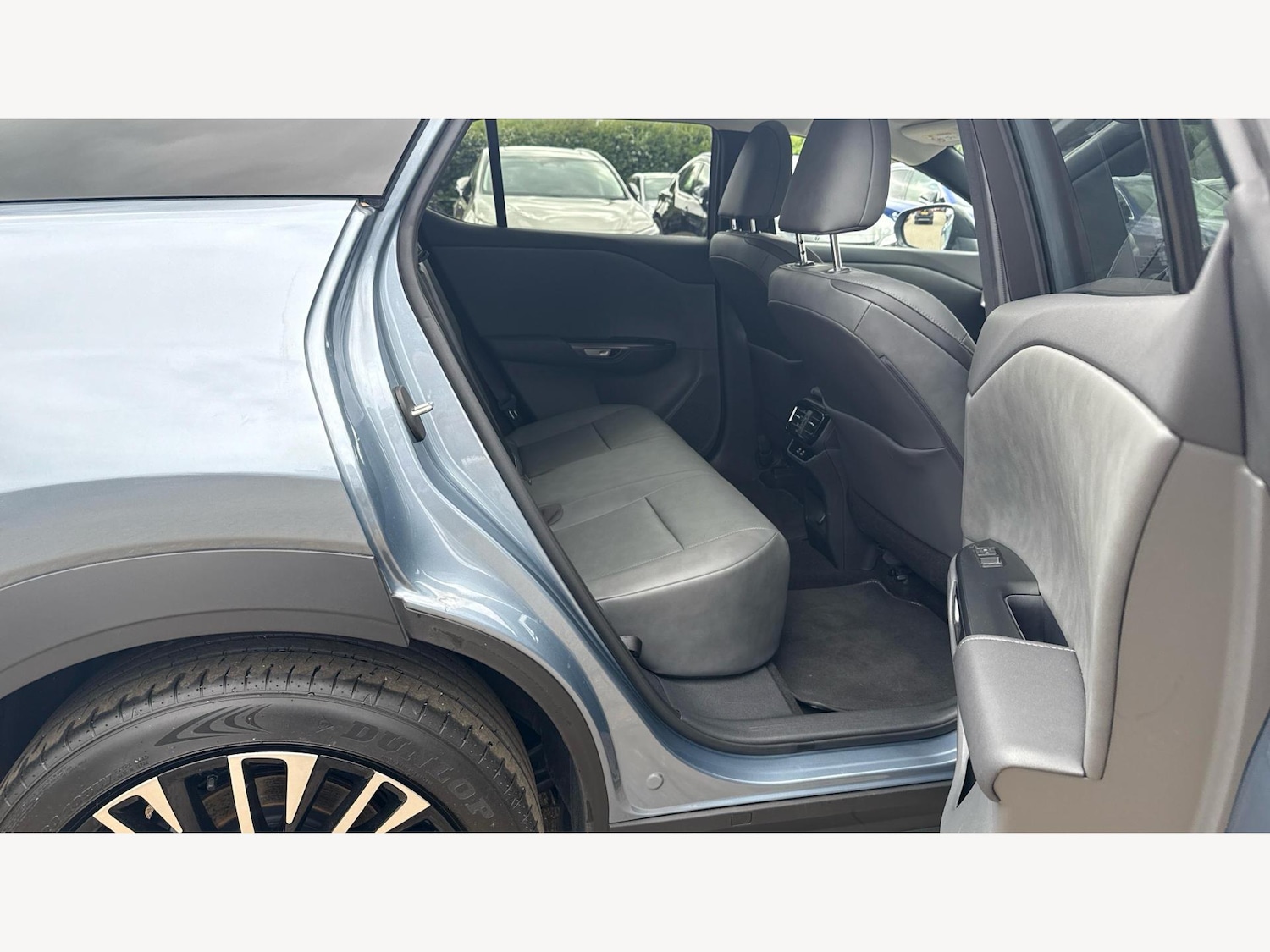 Used Lexus RZ 2024 for sale - 76688672: Photo 11