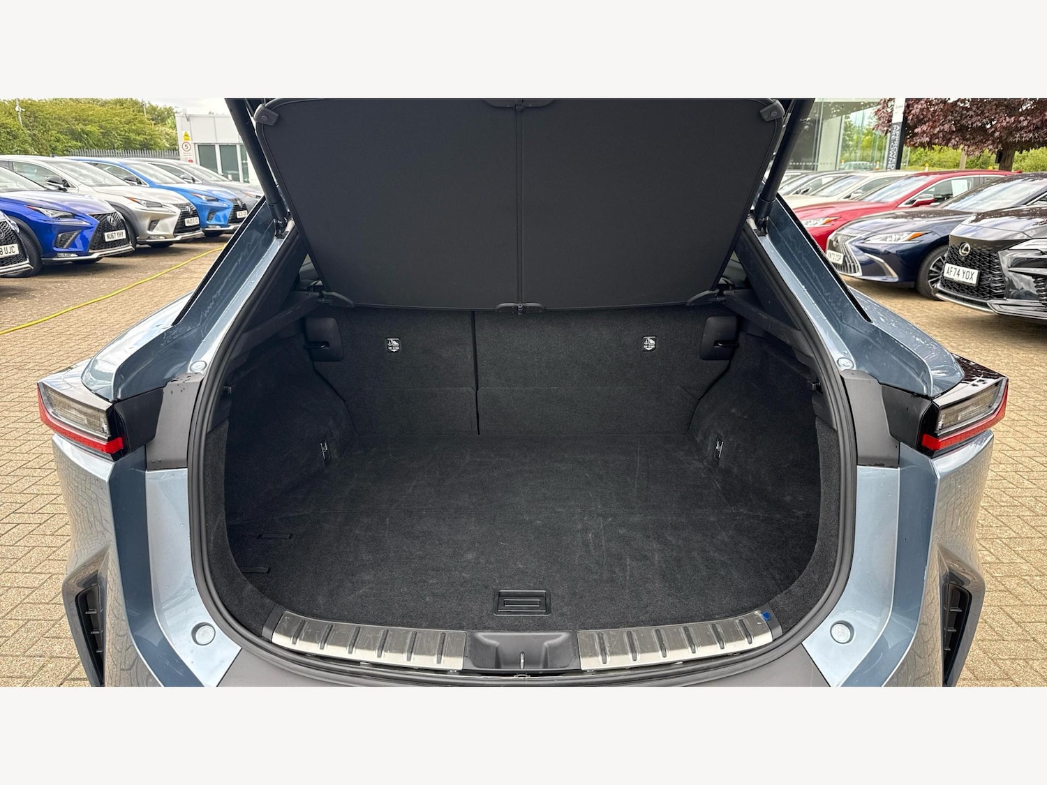 Used Lexus RZ 2024 for sale - 76688672: Photo 17