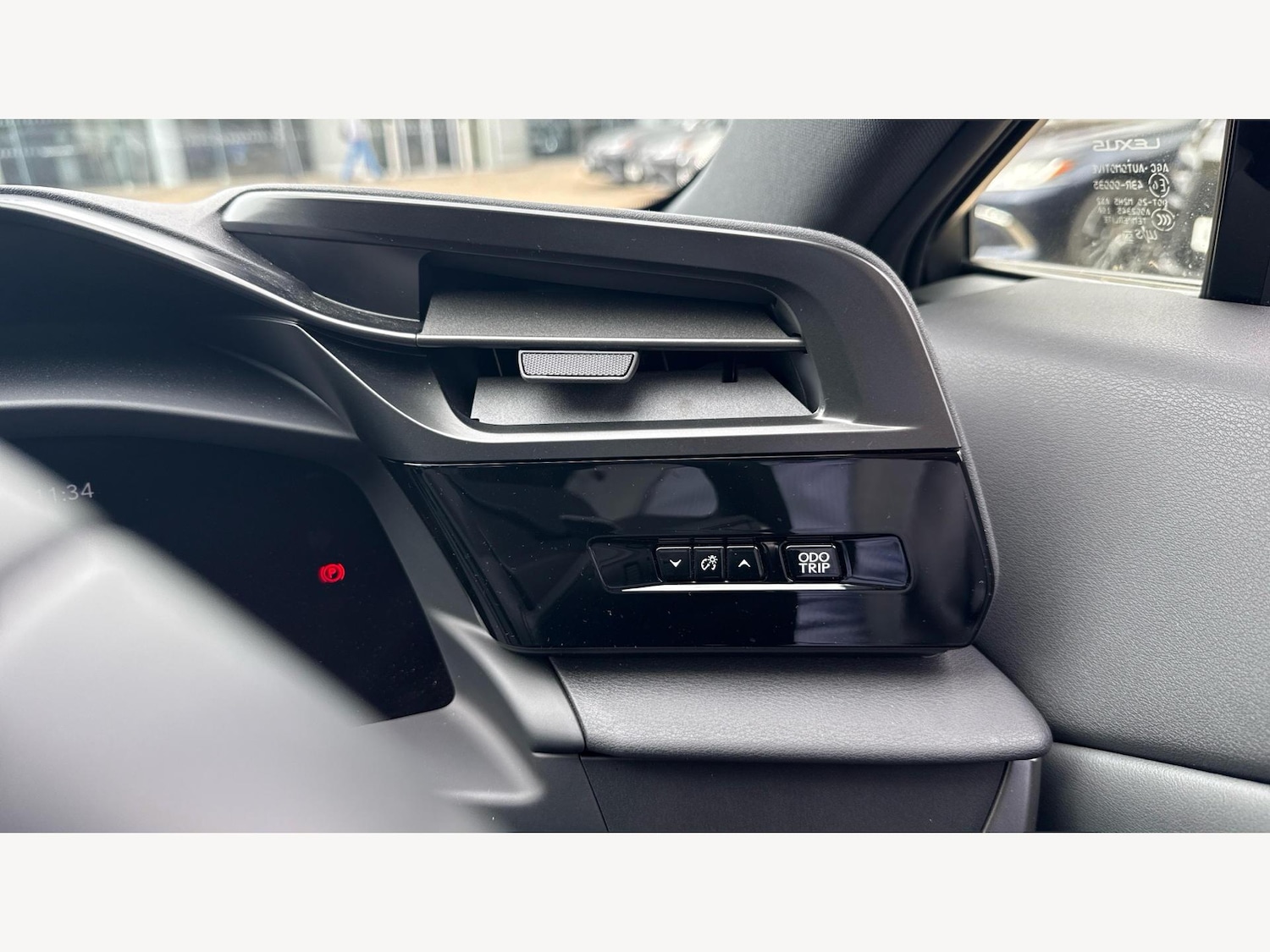 Used Lexus RZ 2024 for sale - 76688672: Photo 32