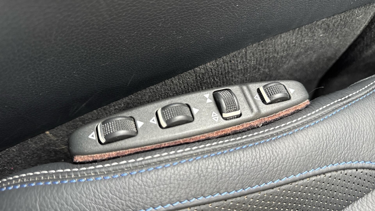 Used Mercedes-Benz E Class 2016 for sale - 76251048: Photo 37